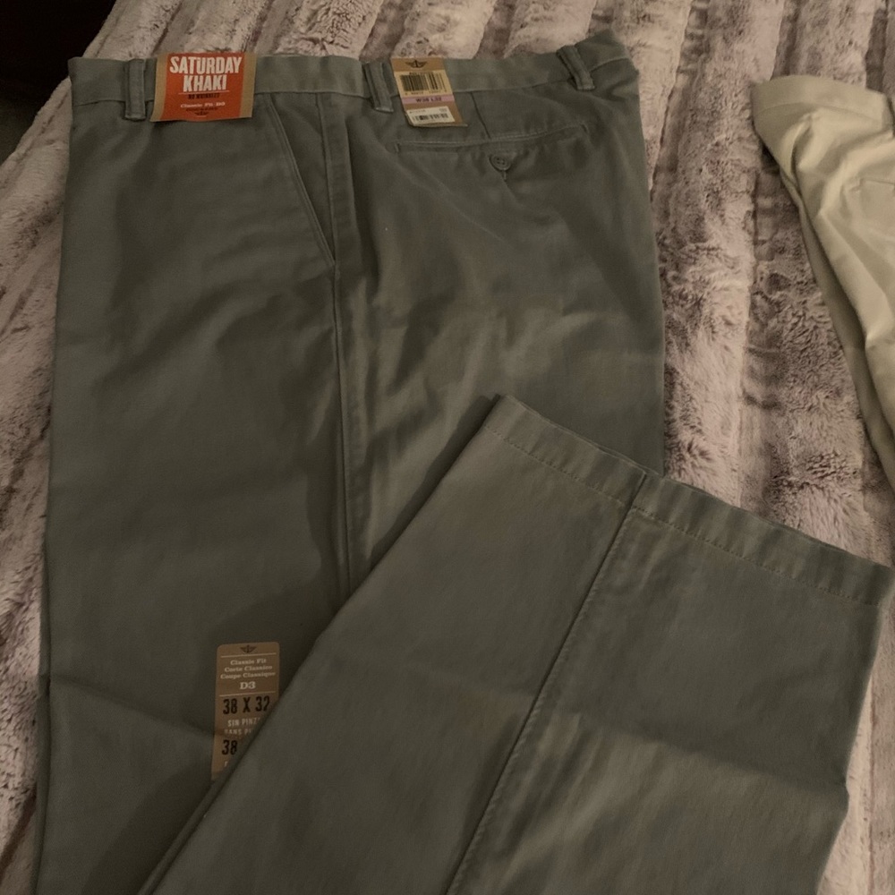 Dockers Khaki Pant